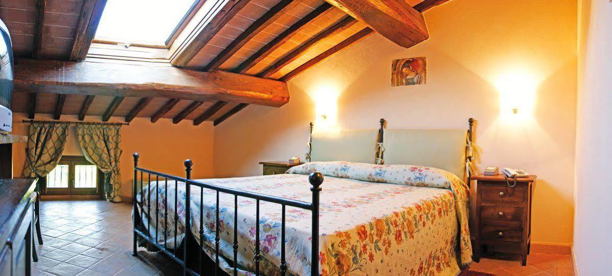 מלון Città di Castello Borgo Di Celle מראה חיצוני תמונה